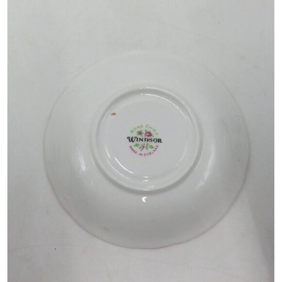 WINDSOR Cup & Saucer Floral Flowers Roses Green and Gold Bone China - Picture 9 of 10